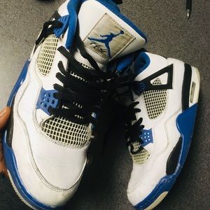 Jordan 4